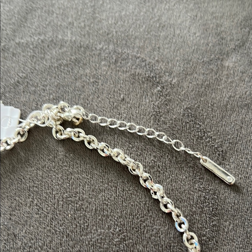 Nine West Silver Jewelry Set NWT - Picture 6 of 7
